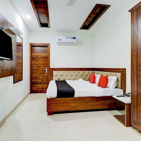 Hotel O Stevia Zirakpur Bagian luar foto