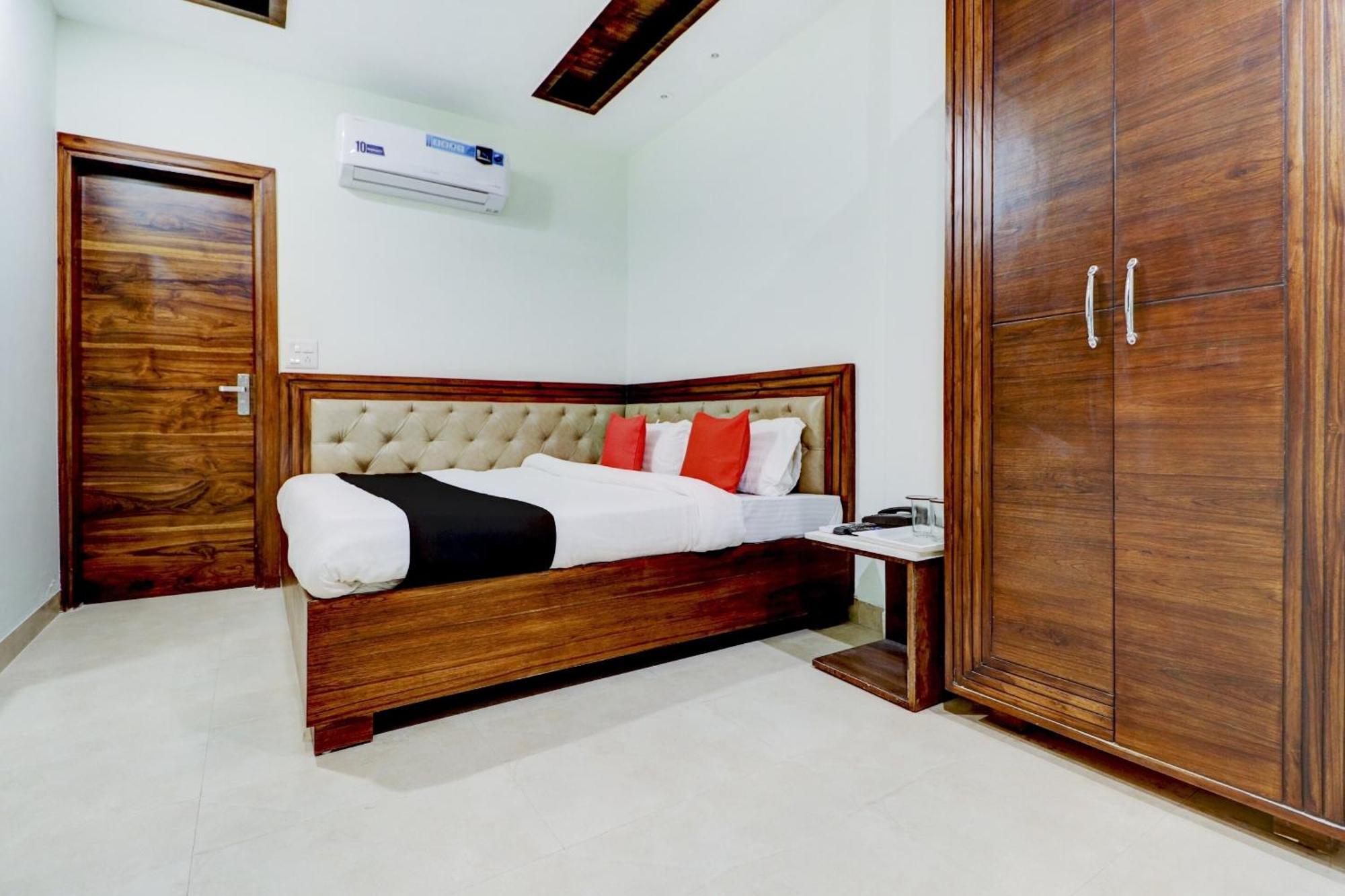 Hotel O Stevia Zirakpur Bagian luar foto