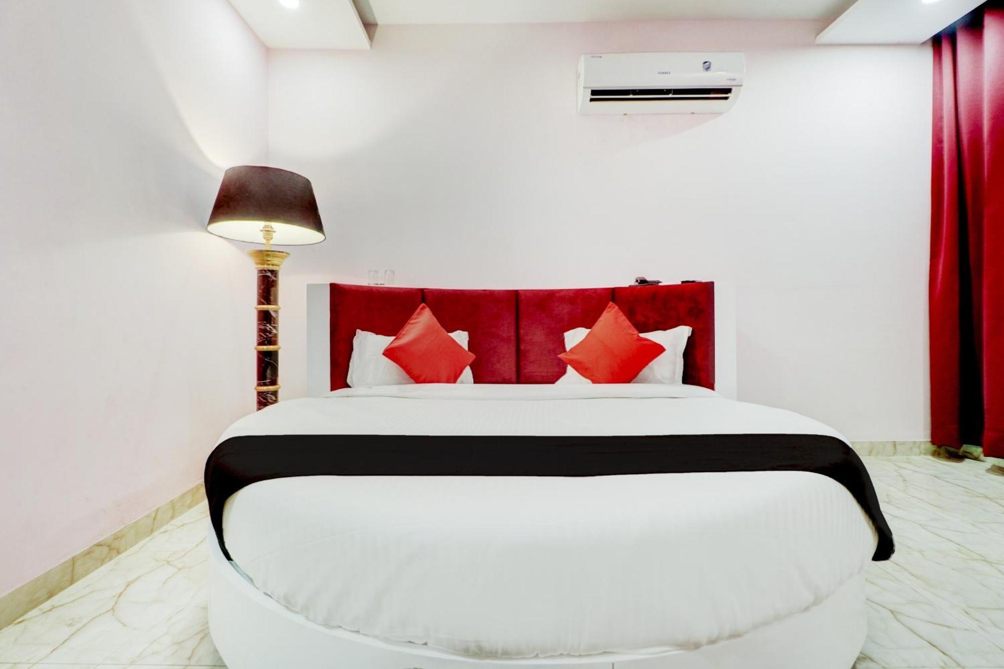 Hotel O Stevia Zirakpur Bagian luar foto