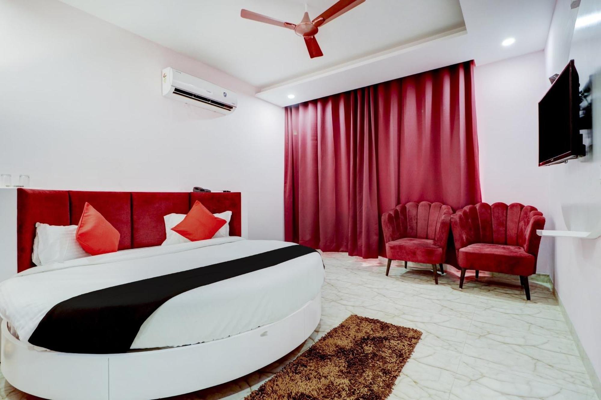 Hotel O Stevia Zirakpur Bagian luar foto